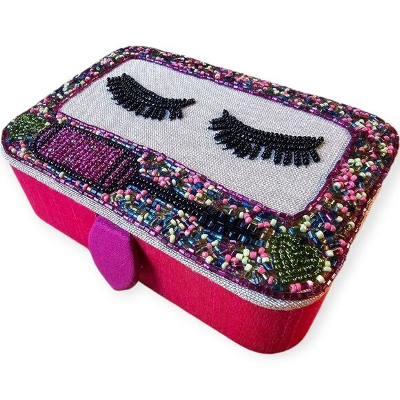 Ornate Lash Beaded Pink Multicolour Eyelash Case - Picture 9 of 9
